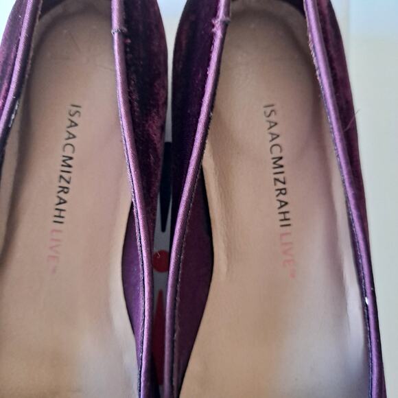 NWB Isaac Mizrahi Live! Velvet Loafers Ornament Detail Vivid Plum Women Size 5 M - Picture 11 of 14